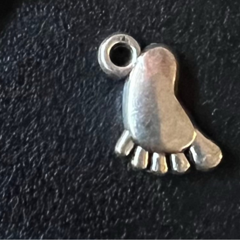 Chic Silver Foot Necklace Pendant